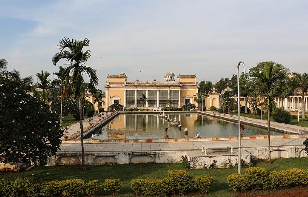 Let us Explore Chowmahalla Palace